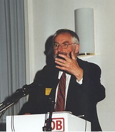 Professor Ernst Pöppel